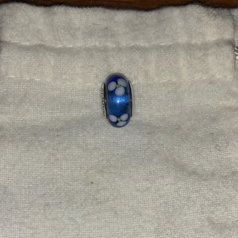 Pandora Murano Flower Bead